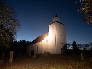 Example 1 - ISO 2500.jpg Example 1 - ISO 2500.jpg