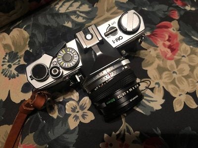 FS/FT] - Olympus OM-1 35mm Film Camera and 50mm lens. Ships: US 